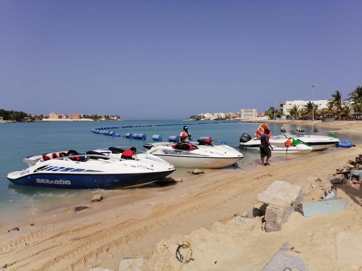 Durrah Beach Apartment Durrat Al-Arusz Kültér fotó
